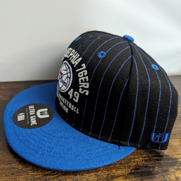 Pinstripe Official Philadelphia 76ers Snapback Hat, NBA - Picture 4 of 6